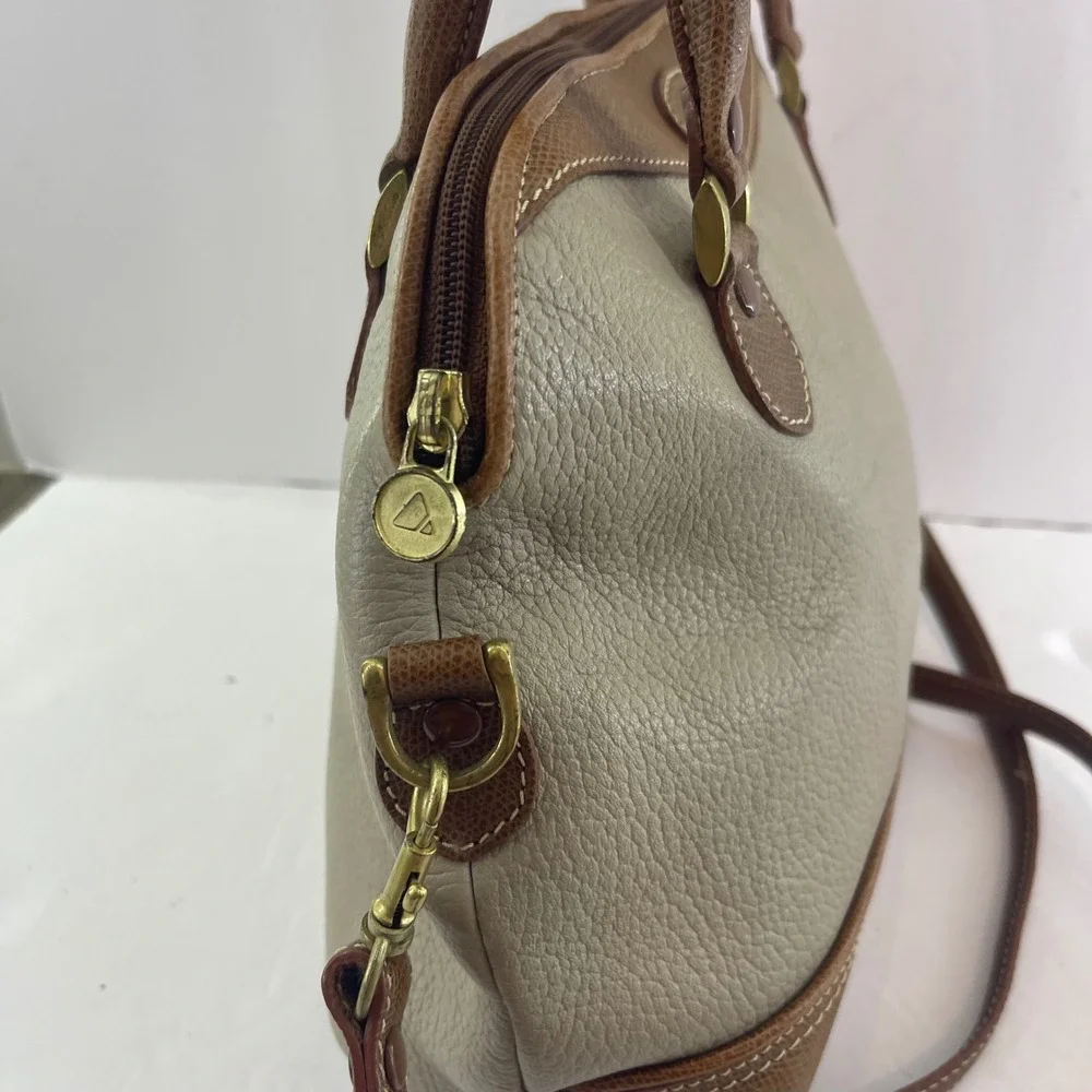 Vintage Liz Claiborne Crossbody Satchel Bag Medium Beige Tan Leather 90s Minimal